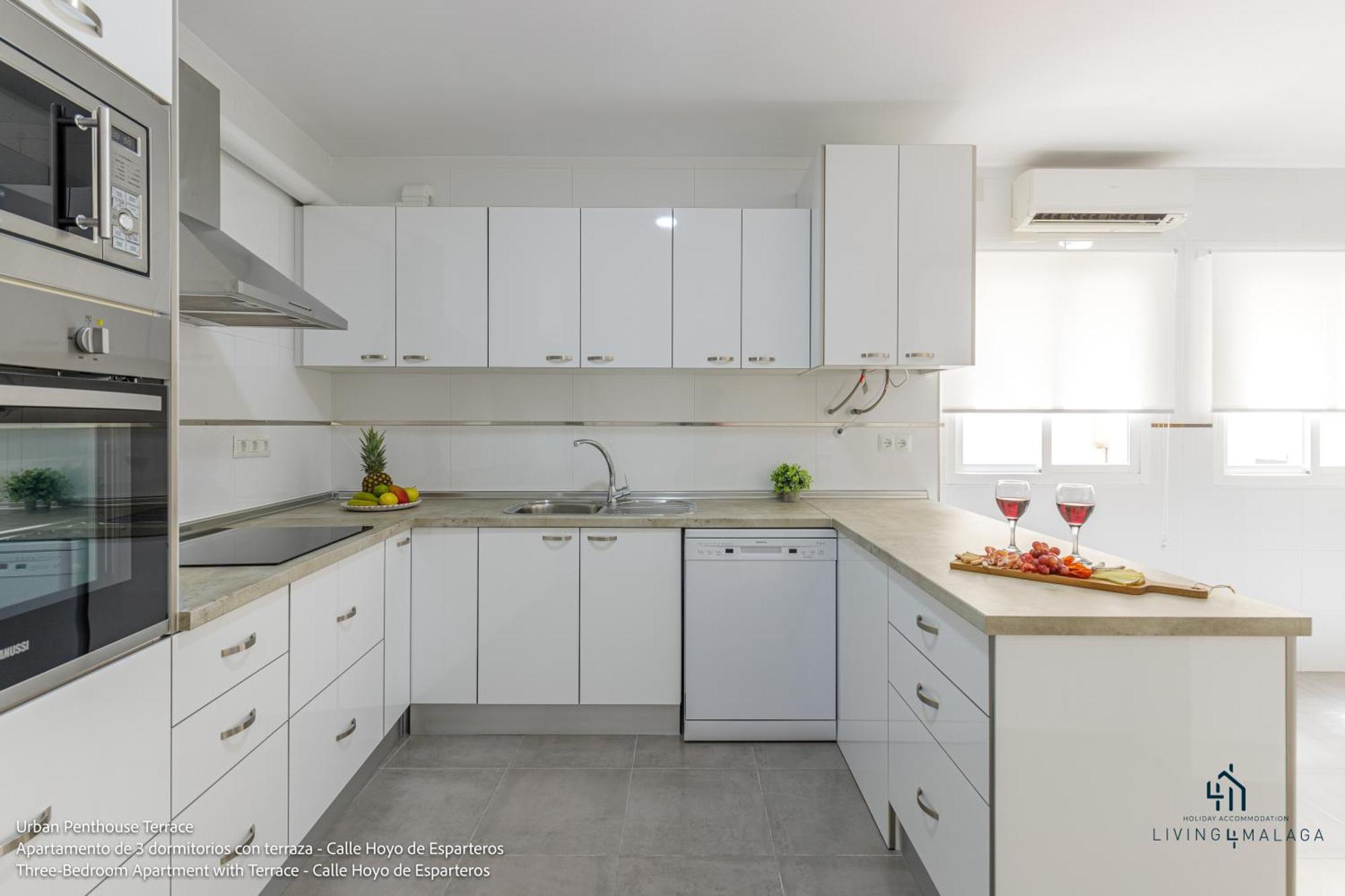 Living4Malaga Urban Apartments المظهر الخارجي الصورة