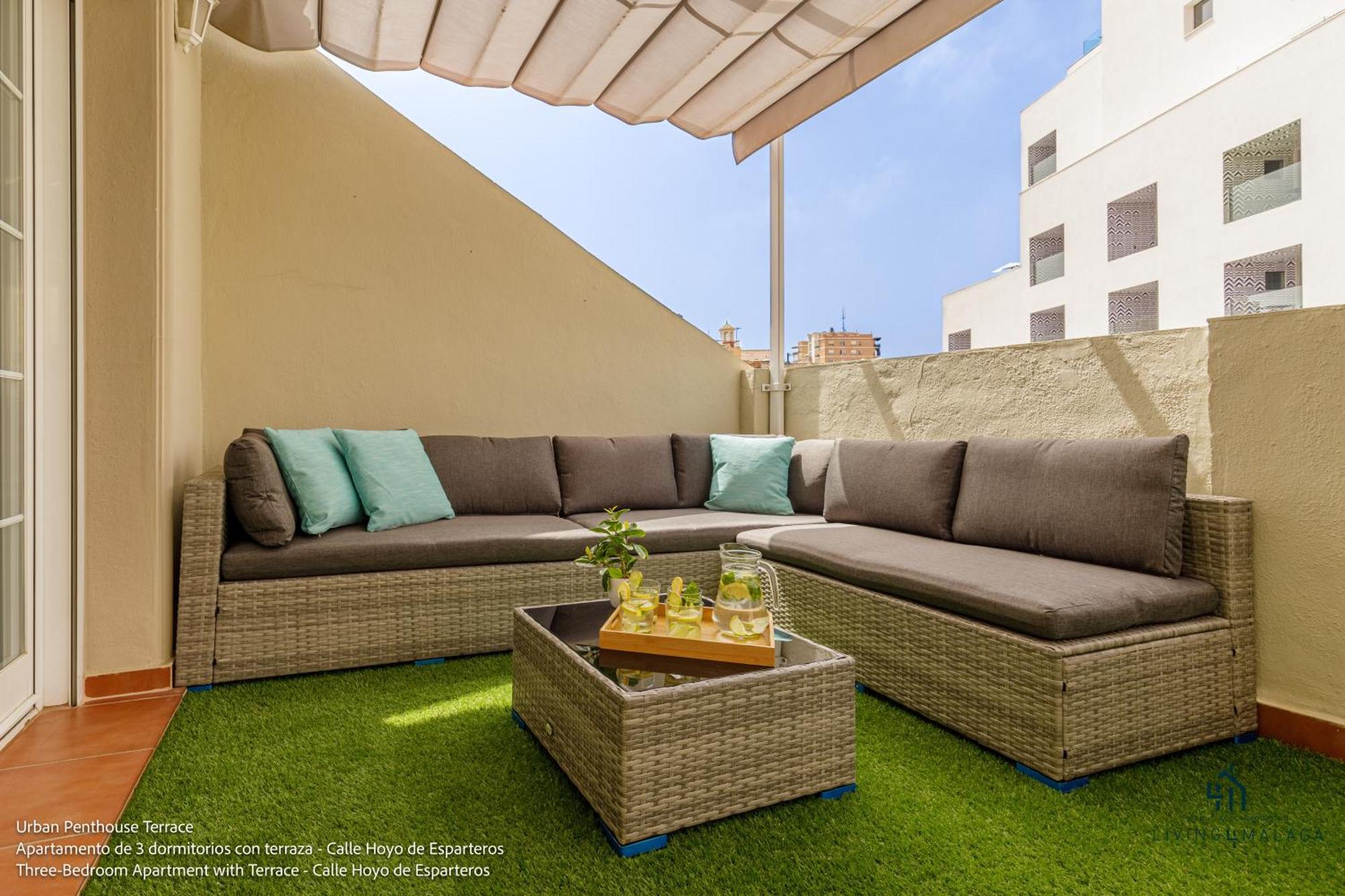 Living4Malaga Urban Apartments المظهر الخارجي الصورة